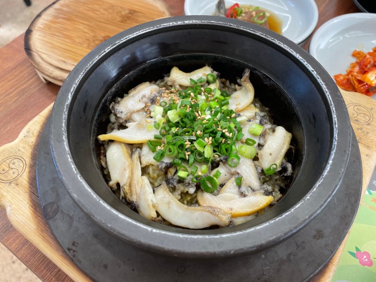 [제주도 맛집] 전복, 한치 돌솥밥을 즐길 수 있는 금자매식당