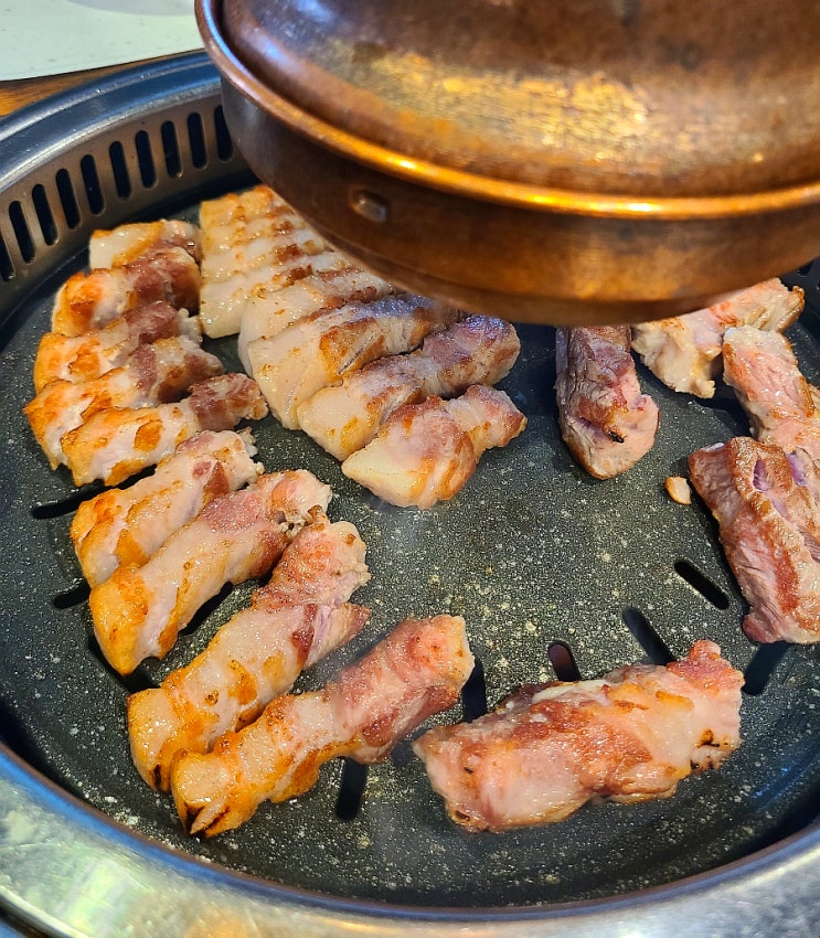 [길음역 맛집/화포식당 길음뉴타운점] 숙성 돼지고기를 구워주는 내돈내산 맛집 (재방문 다수)