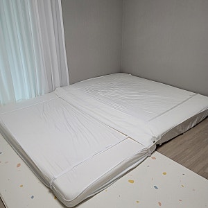 패밀리 침대 사이 틈새막이 쿠션 매트리스 연결 하나로 틈새패드