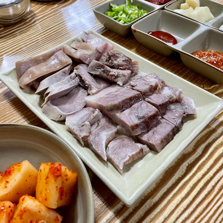 천안역전시장 공설시장길 순대국밥골목 40년전통맛집 문화동 마로니에원조병천순대국밥 / 천안식후감