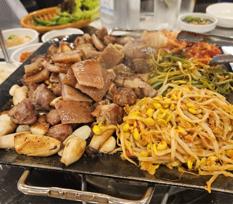  울산고기맛집《 평화김해뒷고기삼산점 》울산삼산고깃집추천
