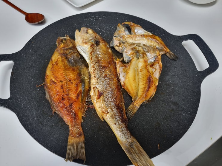  통영 반건조생선 제수용 크기의 선물세트 집밥차리기
