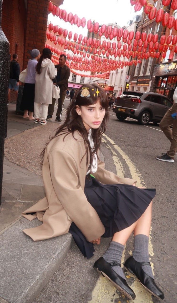  Archive 01
