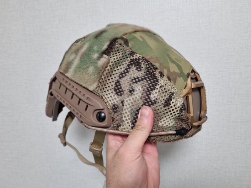 퍼스트스피어 옵스코어 FAST 하이브리드 헬멧커버 멀티캠