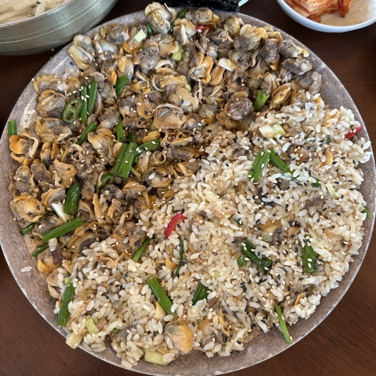 [경주 황리단길]경주 향화정, 꼬막 무침 비빔밥으로 유명한 한식당