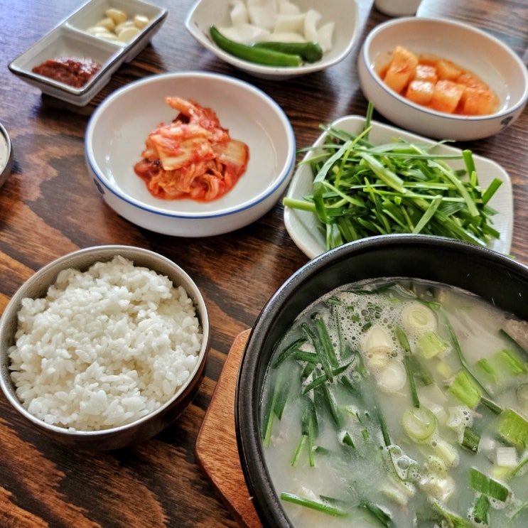 부산 연산동 깔끔한 돼지국밥 가게 숙육 연산동 국밥