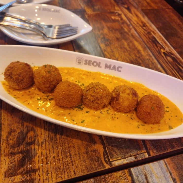  설맥 구의점 - 눈꽃맥주와 아란치니, 왕호떡 존맛!! 가격도 착하네?