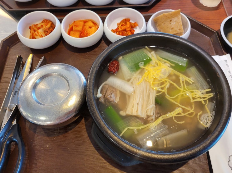 든든한 한끼 <정성담 의왕점> 갈비탕! 든든한 한끼 <정성담 의왕점> 갈비탕!