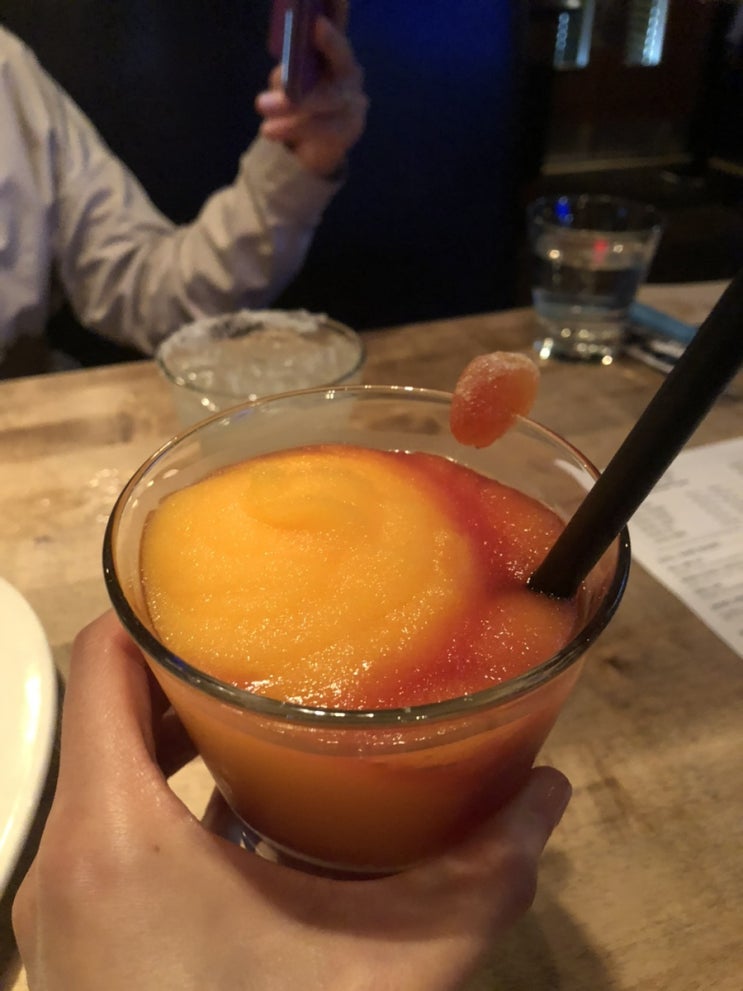  밴쿠버 맥주 맛집 브라운 소셜 하우스 / 맥주파티/ 걸스나잇아웃/ 자부타임
