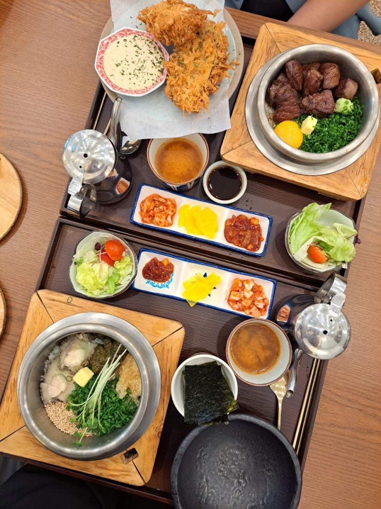 [판교 맛집] 담솥 아브뉴프랑점 :: 스테이크 솥밥, 전복 솥밥으로 올여름 몸보신