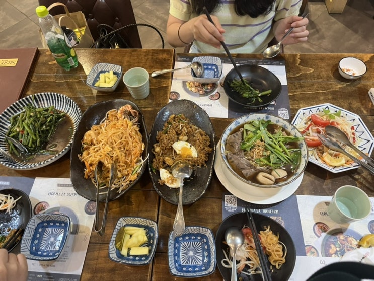 영등포 타임스퀘어 맛집  "생어거스틴"아시안푸드