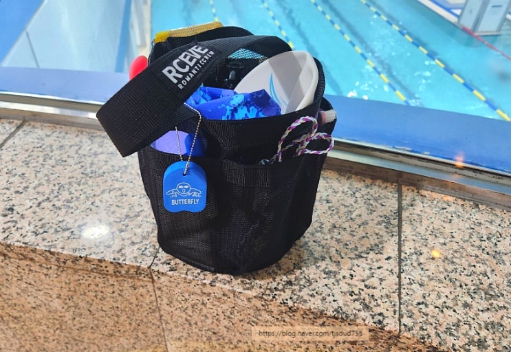 수영가방추천 RCEVE 메쉬 포켓 가방 수영장 필수템