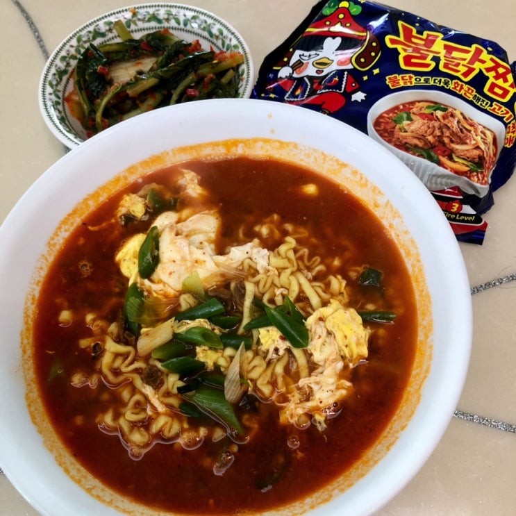  불닭짬뽕 후기 파는곳 가격 맵기 맛은 쏘쏘