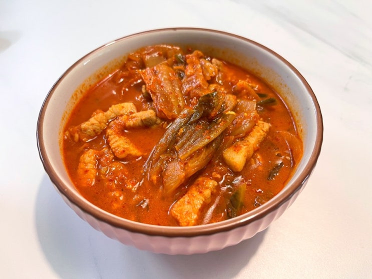  김치찌개 / 돼지고기 김치찌개