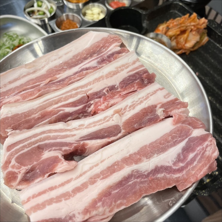 [제주시청 고깃집 '금돈상회']육즙가득 신선한 제주산 흑돼지 맛집, 도민 맛집