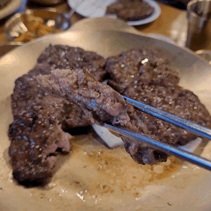  광주 송정동 맛집 화정떡갈비, 3대가 만족한 떡갈비 정식