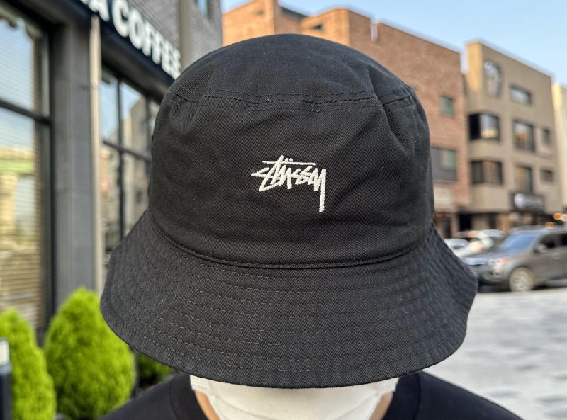  스투시 버킷햇 사이즈와 코디, 머리 둘레 큼에도 잘 맞나요?