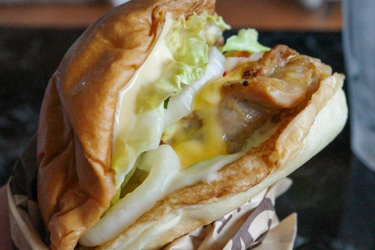 인계동 수제버거 수원시청 햄버거 맛집 칙바이칙 수원인계점