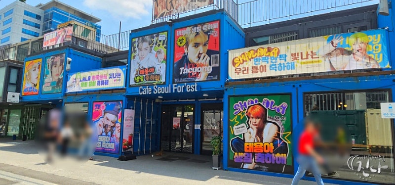 [태용] 태용 생일카페 투어 & 성수명당 / 퀴어퍼레이드