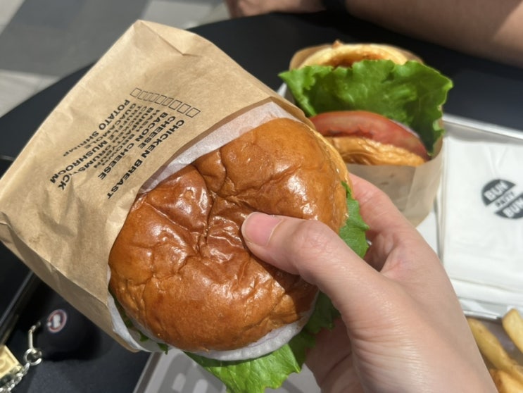  번패티번 - 현대백화점 판교점 수제버거 맛집 / 닭가슴살, 닭다리살 치킨버거