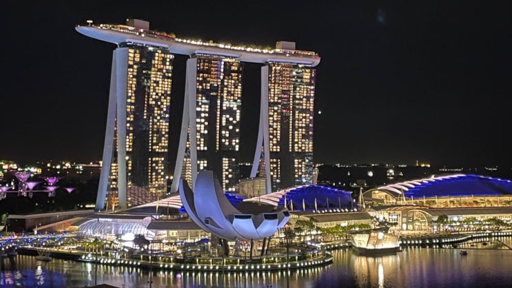 [1] 2022 10_싱가포르 창이공항_파크로얄 호텔