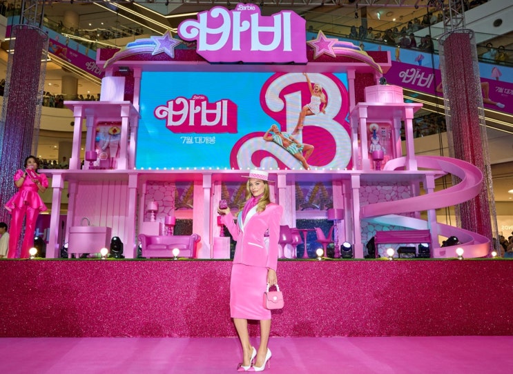 바비 마고 로비 내한 논란 <b>라이언 고슬링</b> 불참 한복 국뽕논란... 
