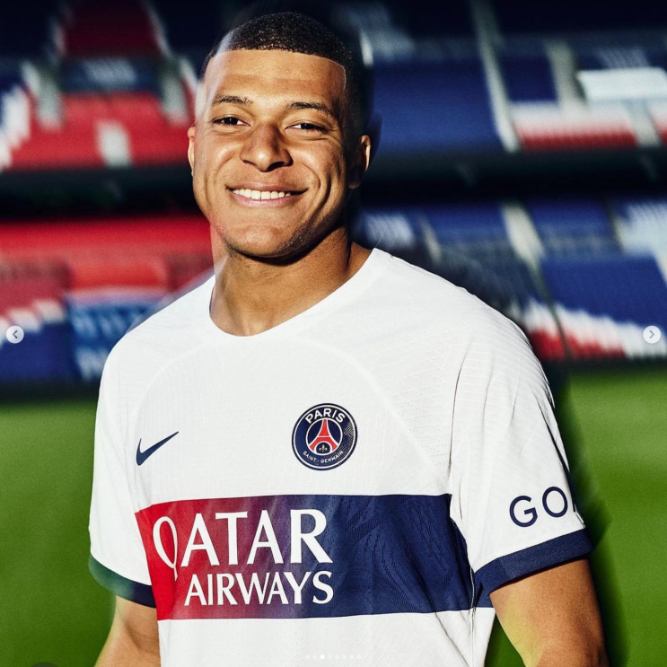 PSG 유니폼 23/24 나이키 어웨이 : <b>이강인</b> <b>이적</b> 확정?