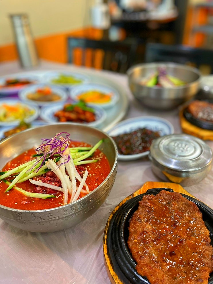 경주가족맛집 애견동반 불국사근처 한정식 맛집, 한우물회 떡갈비 맛집 : 원조떡갈비