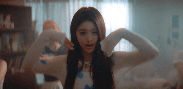  엔믹스(NMIXX) 롤러코스터(Roller Coaster)(뮤비/곡소개/작사/작곡/가사), 싱글 3집 선공개곡