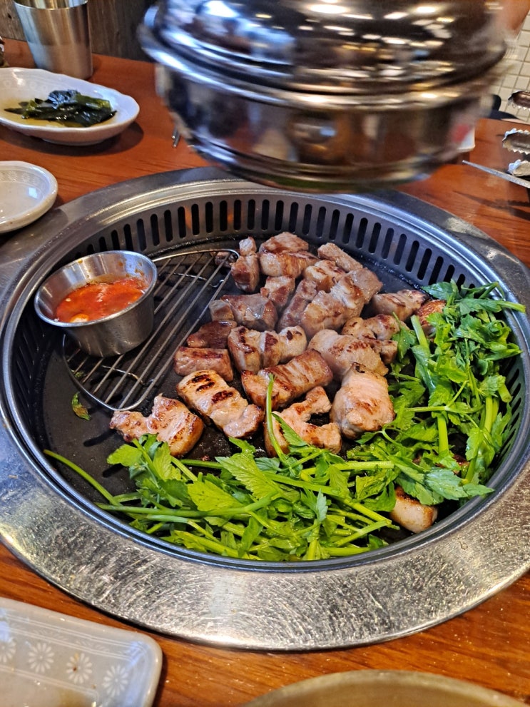  동탄 영천동 고기맛집 미나리통삼겹살 차돌된찌는 한돈곳간