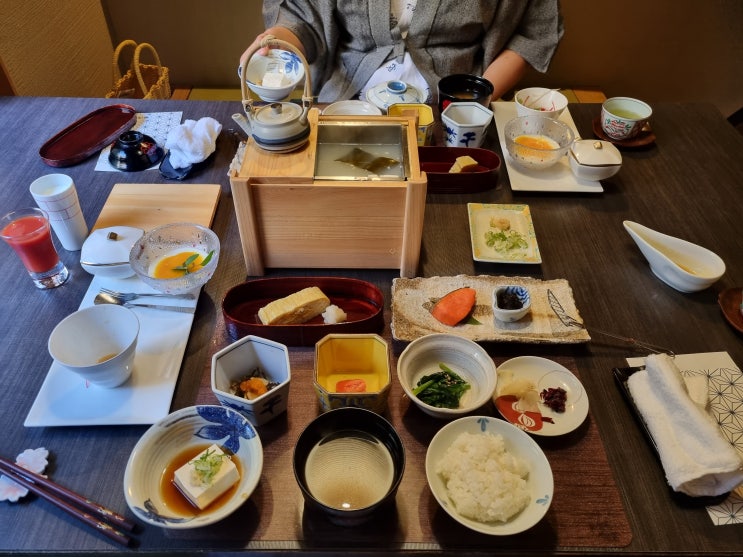  홋카이도 노보리베츠 료칸 타키노야 석식 가이세키 및 조식