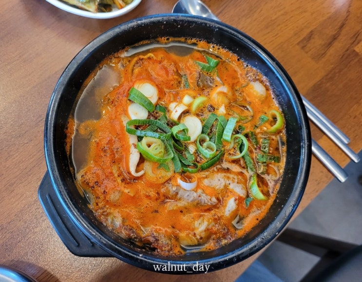  보령/웅천_무창포해수욕장에서 피순대를 즐길 수 있는 '전주순대국밥'