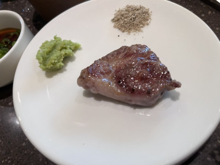  [도룡동 고기] 고기 맛에 녹고 친절한 서비스에 녹고 둔산동고기 바로 앞에서 완벽한 굽기로 구워주시는 도룡동 양고기 마이램9 방문 후기