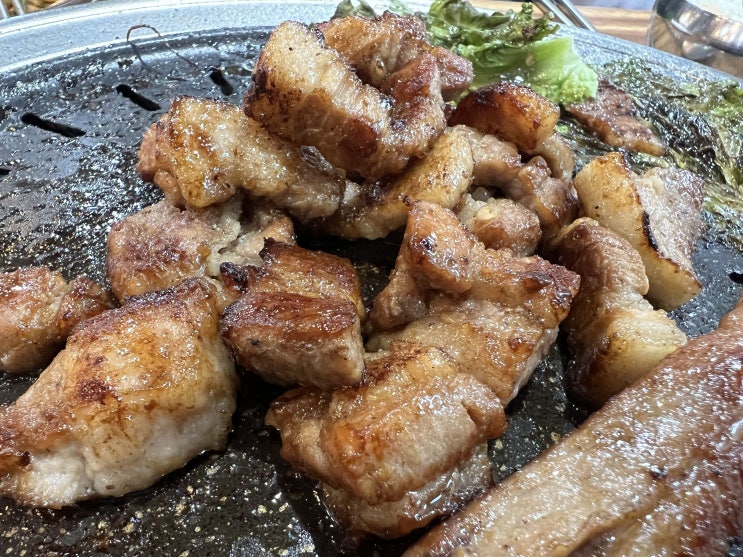  부산 맛집으로 추천 하는 사직동 건널목 연탄갈비 내돈내산 후기!