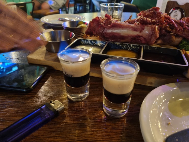  강남역맛집 왕스펍 맥주 마시기 좋은 외국 분위기 펍