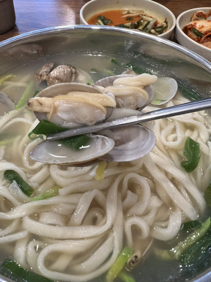  부천 약대오거리 아남칼국수 평범한 맛