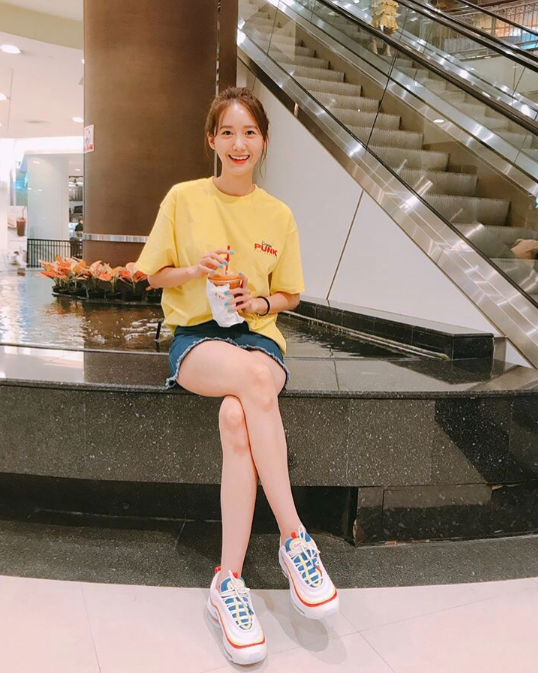  여름 신발에서 발편하고 예쁜 나이키 에어맥스 97 운동화 (트리플 화이트 포함) 추천
