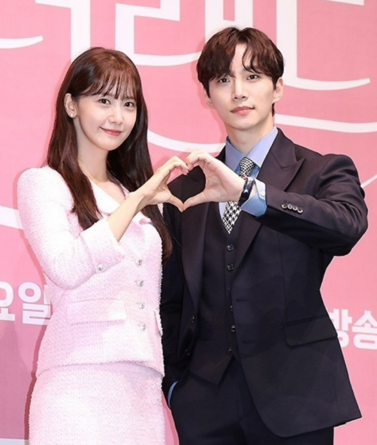  킹더랜드 6회 리뷰 및 7회 예고 뇌피셜: (닥터 차정숙 후속 JTBC 토일 드라마) 천사랑 뜻밖의 정체: 천사랑 집 벽에 걸린 ‘사진’을 통해, 천사랑 정체 알아내는 구원!