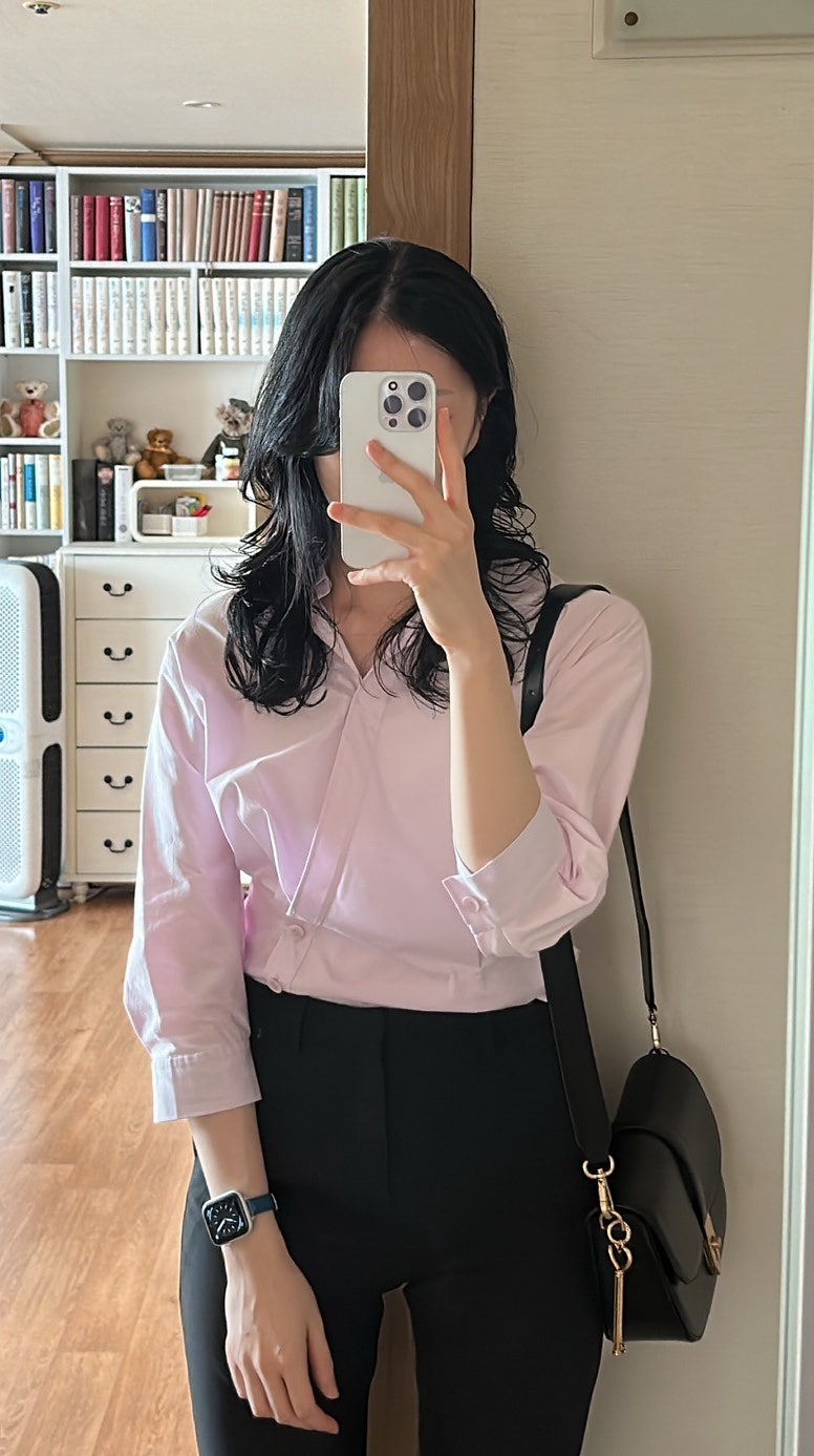 [소비 기록]  직장인 출근룩 블라우스 | 쉬즈미스 랩 스타일 페플럼 셔츠