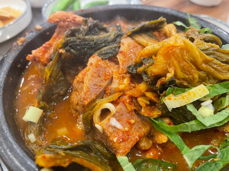  [송파 가락] 우리나라 최고의 뼈해장국을 먹고 싶다면 찾는 신사골 감자탕
