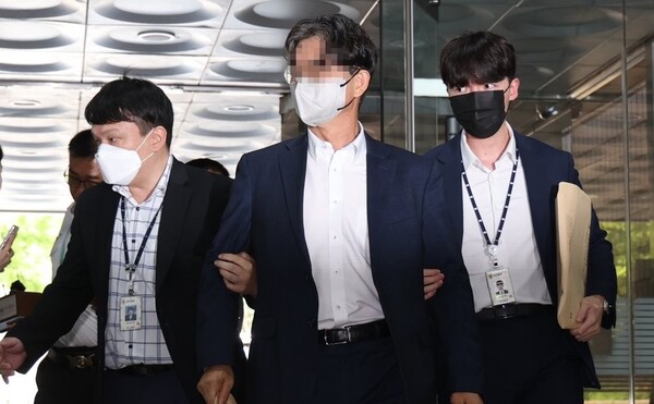 <b>민주당</b> 전당대회 돈봉투 의혹···<b>송영길</b> 전 <b>보좌관</b> 구속