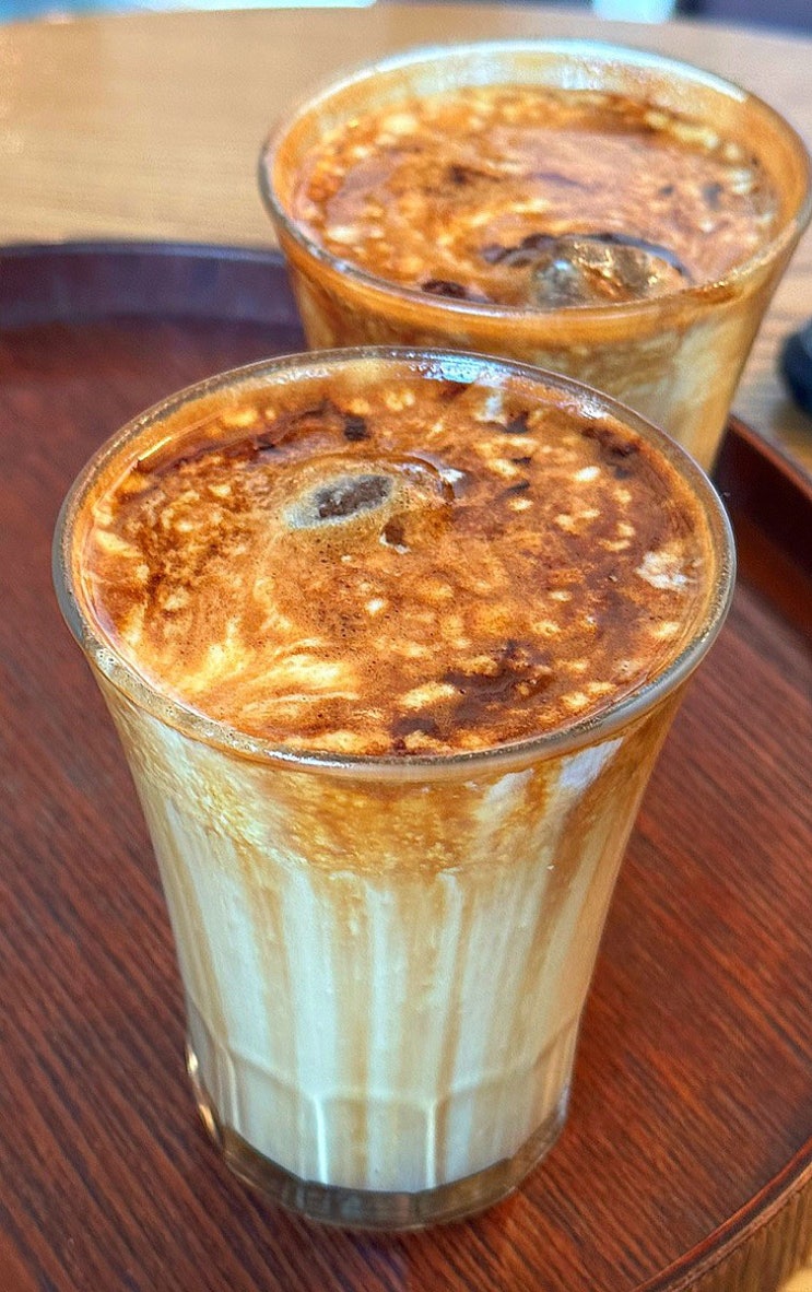  강릉 카페 추천, 툇마루커피보다 맛있게 마신 초당옥수수커피 “갤러리밥스”