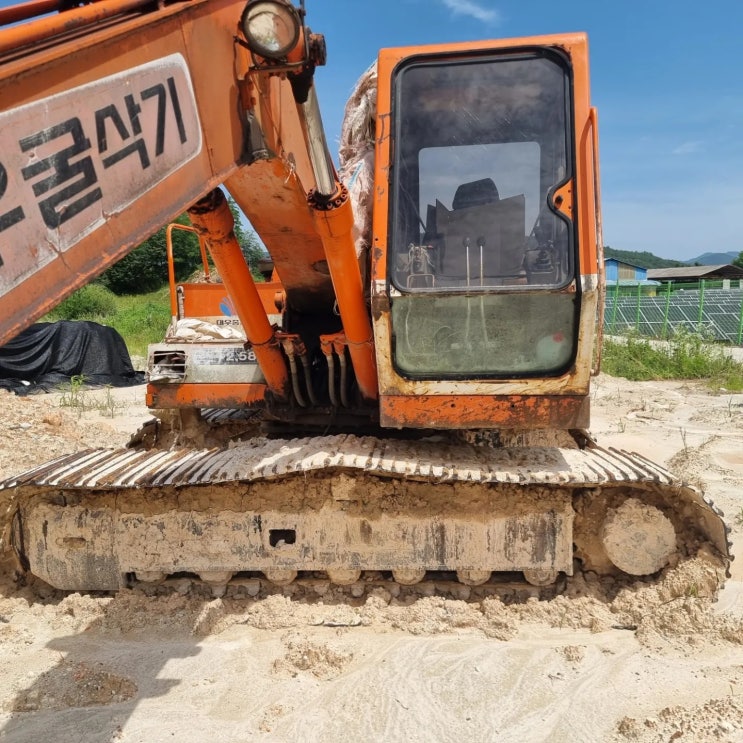 대우 솔라130LC 1990년식 3000만원 판매합니다. 대우 솔라130LC 1990년식 3000만원 판매합니다.