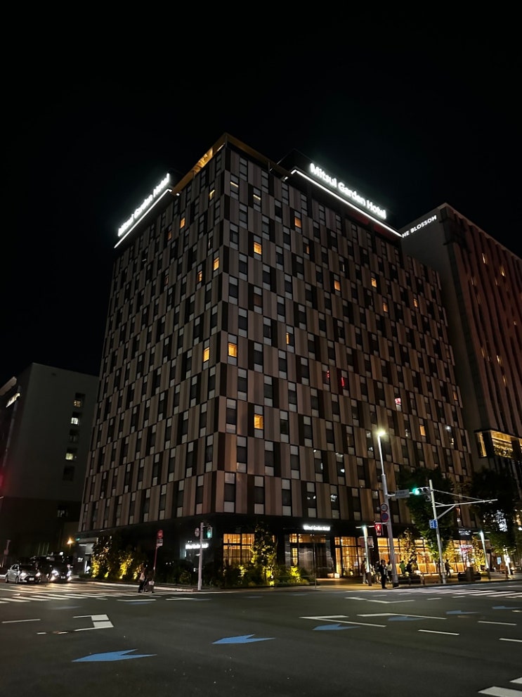 후쿠오카 온천 호텔, 미쓰이 가든 기온 후기