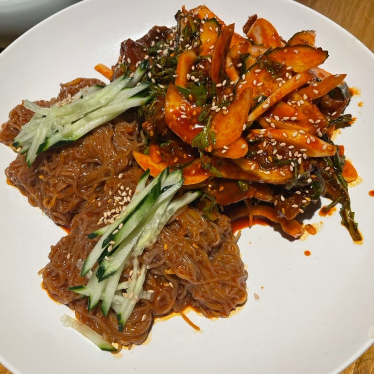  [광안리 맛집/술집] 주옥같은인생 | 퓨전한식 불고기향채전, 수육냉면무침 캐치테이블 이용(내돈내산)