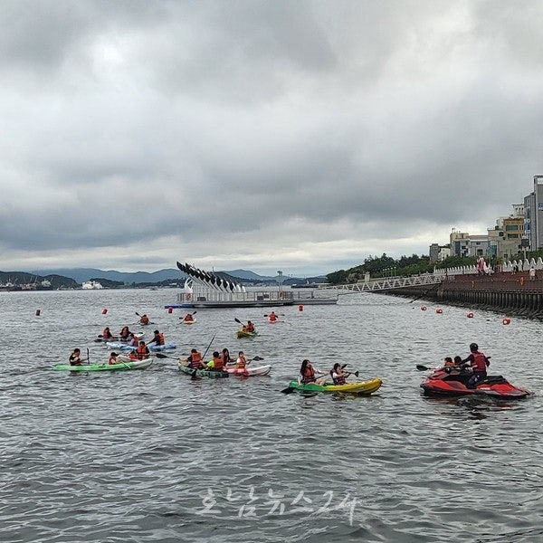  목포시 평화광장에서 해양레포츠로 즐기세요