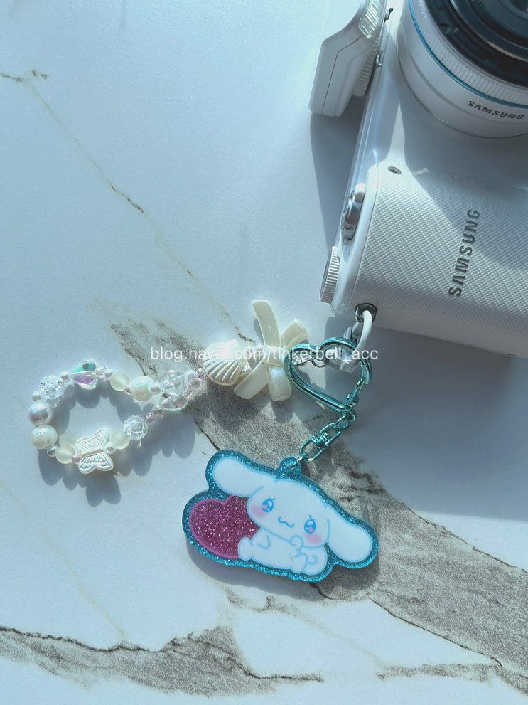  디지털카메라 산리오 키링 + 포에티코 스트랩 장식하기!
