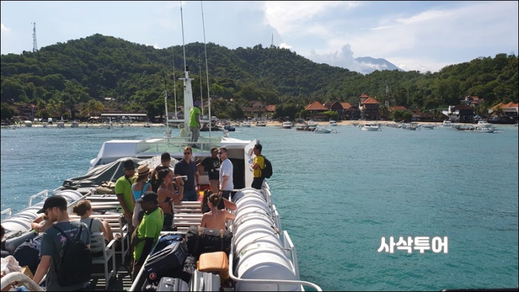  7월 7일 발리 빠당바이 항구 운영중단