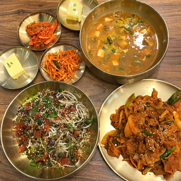  혼밥하기 좋은 문정동 한식 맛집, 힘이되는식당 (제육볶음 추천)