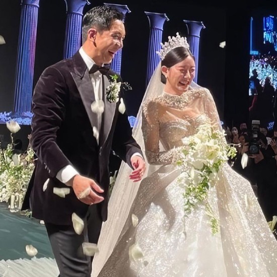  이승기 나이 이다인 와이프 부인 아내 결혼 남편 가족 자녀 집안 엄마